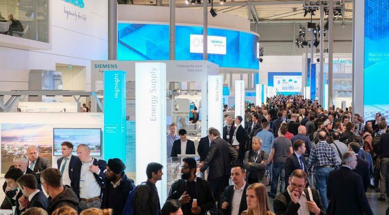 Das Leitthema der Hannover Messe lautet im Jahr 2018 ‚Integrated Industry – Connect & Collaborate’ (Deutsche Messe)
