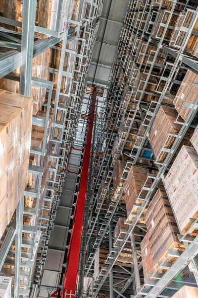 Automatisches Westfalia-Tiefkühllager für Kloosterboer mit 35.000 Palettenstellplätzen im niederländischen Lelystad. (Bild: Westfalia)