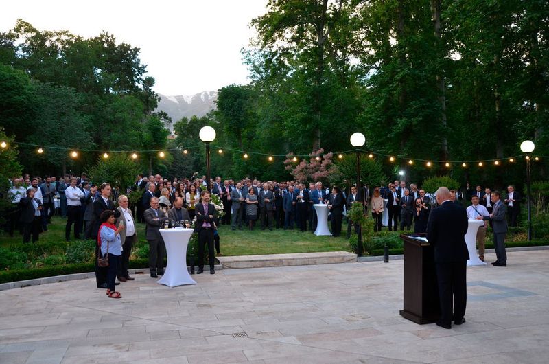 Empfang in der deutschen Botschaft in Teheran für deutsche Aussteller der AMB Iran.  (Jablonski)