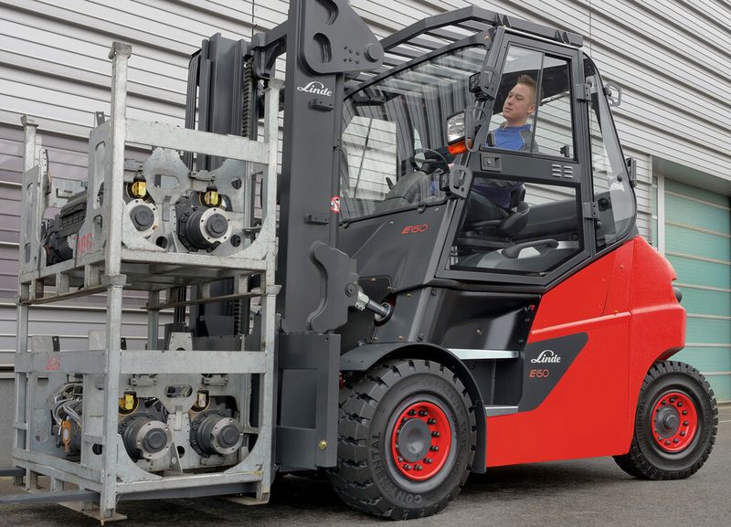 Für die deutschen Maschinenbauer geht es wieder aufwärts, auch wenn der VDMA vor Übermut warnt. (Bild: Linde Material Handling)