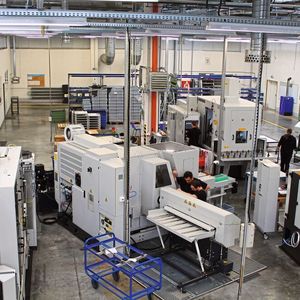 Bild 1: Mit TorqueControl4.0 können alle am Stromnetz betriebenen Bauer-Getriebemotoren kostengünstig und ohne Frequenzumrichter in ein Industrie-4.0-Netzwerk integriert werden.