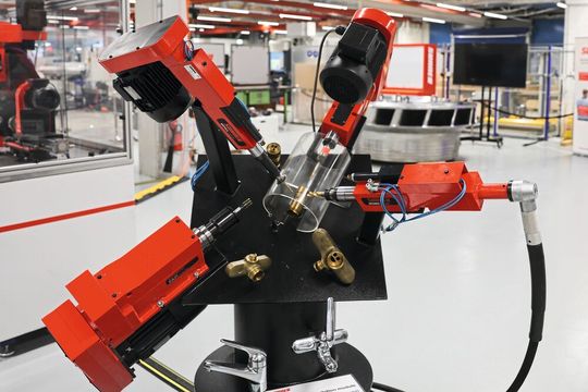 Mehrfachbearbeitung eines Bauteils(Bild:  Roder Engineering)