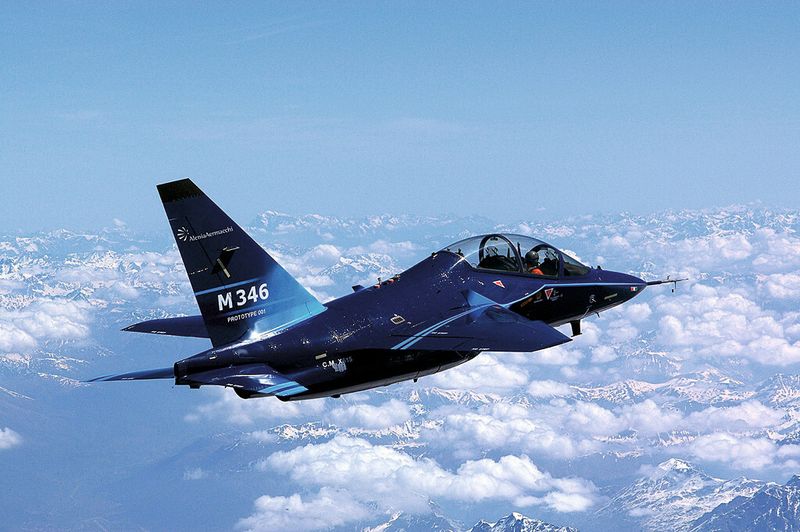 Schulungsflugzeug M-346 für Militärpiloten. (Bild: Alenia)