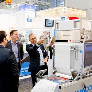 Die Compamed und iihre fast 800 Aussteller aus 37 Nationen bieten den Fachbesuchern ein umfassendes Spektrum an Teilprodukten, Ausrüstungen und Technologien für medizinische Geräte. 