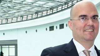 Dr. Christian Patron, Leiter Digitalisierung Produktion, BMW Group: „In der Automobilindustrie sind viele Dinge, die mit dem Label Industrie 4.0 versehen werden, bereits Realität.“ (Bild: Schreier)