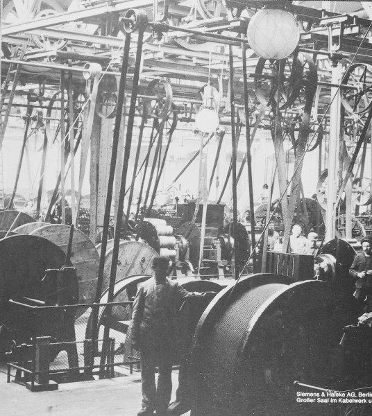 Bild 9: Die Siemens Kabelfertigung in Berlin (Siemens-Archiv)