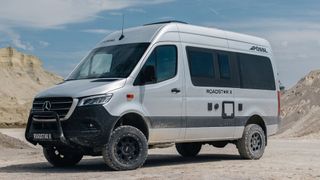 Pössl, der Camper-Van-Spezialist für sonst eher günstige Angebote, stellt auf der Düsseldorfer Messe unter eigenem Namen den Roadstar X vor. (Bild: Florian Kochinke)