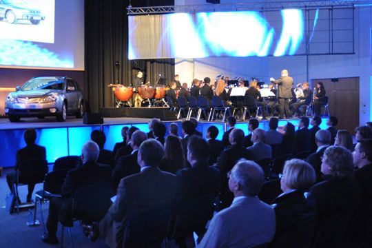 500 Teilnehmer kamen zur Subaru-Händlertagung anlässlich des 30-jährigen Bestehens der Marke in Deutschland nach Leipzig. Für die angemessene musikalische Untermalung sorgte Blechklang aus Jena, der deutsche Brassband-Vizemeister. (Archiv: Vogel Business Media)