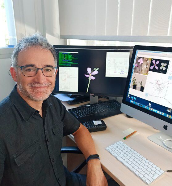 Francisco Perfectti Álvarez, Professor in the Department of Genetics at the UGR, is one of the main authors of this work. (Universidad de Granada)