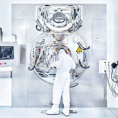 Der pharmazeutische und biotechnologische Markt verlangt kompromisslose High-End-Qualität. Als in der Schweiz ansässiger, führender Anbieter und Hauptakteur in der globalen Gesundheitsbranche ist Dätwyler ein globaler Vordenker mit mehr als 100 Jahren Erfahrung und einem guten Gespür für zukünftige Trends. (Bild: Dätwyler)