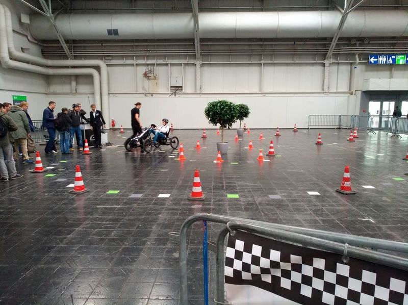 Teststrecke für ein elektrisch betriebenes Go-Kart. (Robert Horn)