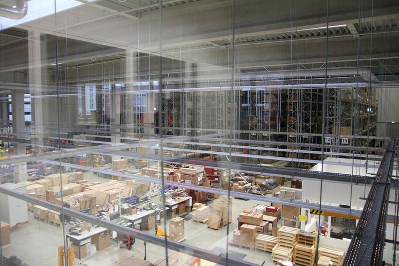Neue Logistik (Bild: Oerlikon Leybold Vacuum)