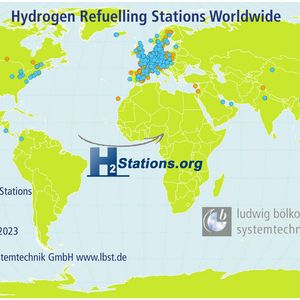 Wasserstoff-Tankstellen: 2022 sind weltweit 130 Wasserstoff-Tankstellen in Betrieb gegangen. (Bild:  Ludwig-Bölkow-Systemtechnik)