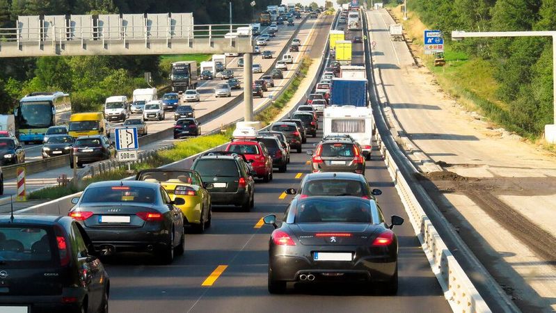 Autos könnten durch die geplante Abgasnorm deutlich teurer werden. (Bild:  gemeinfrei)