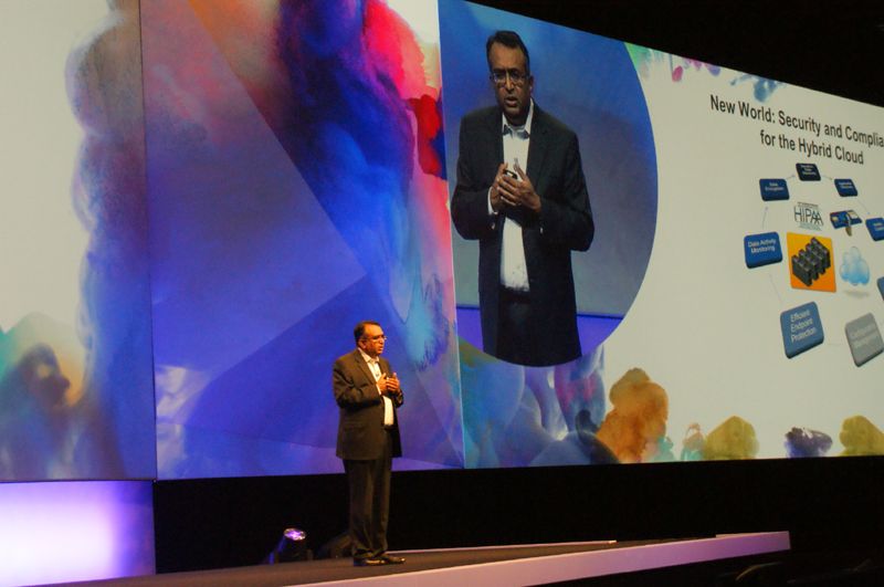 Raghu Raghuram, Senior Vice President und General Manager, Cloud Infrastructure und Management, eröffnete mit seiner Keynote den zweiten Konferenztag. Seinen Ausführungen zufolge laufen heute rund 59 aller Workloads auf virtualisierten Plattformen; im Jahr 2013 werden es 69 Prozent sein. (Archiv: Vogel Business Media)