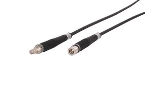 Die kleineren Proportionen dieses Fiberoptik-Steckverbinders sollen Anbietern von Wireless Infrastruktur den Zugang zu neuen Zielgebieten und den Netzwerkausbau mit höherer Kapazität erlauben.  (Huber+Suhner)