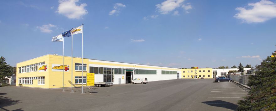 Panorama Aug. 2004 retuschiert u. verkleinert.jpg ()