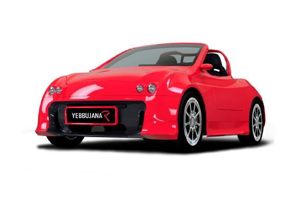 Elektrischer Koreaner: Der zweisitzige Roadster Yebbujana_R wird von einem 80-kW-Elektromotor angetrieben, beschleunigt in 4,6 Sekunden von 0 auf 100 km/h, erreicht eine Höchstgeschwindigkeit von 198 km/h und kommt bei 60 km/h 571 km weit. (Bild: Powerplaza)