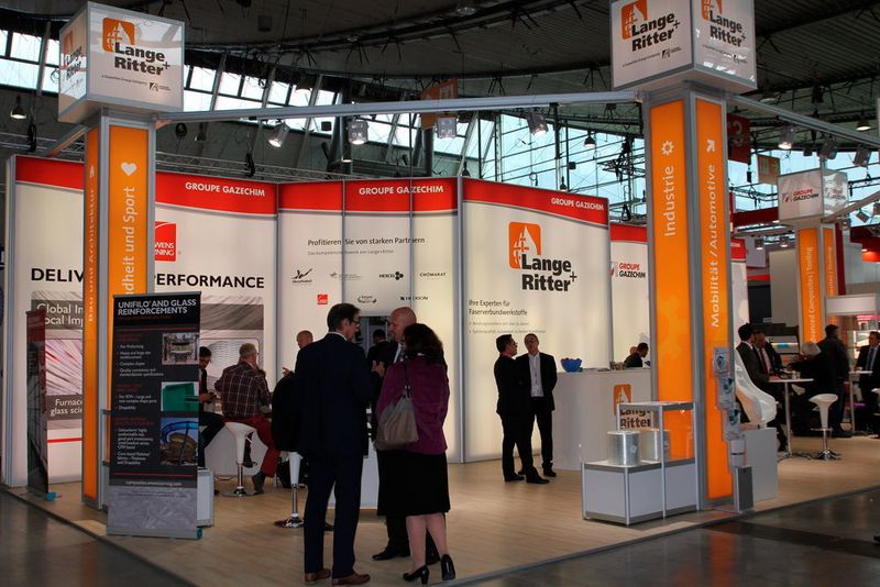 Und weiter geht der Rundgang durch die Hallen der Composites Europe 2015... (Bild: Königsreuther)