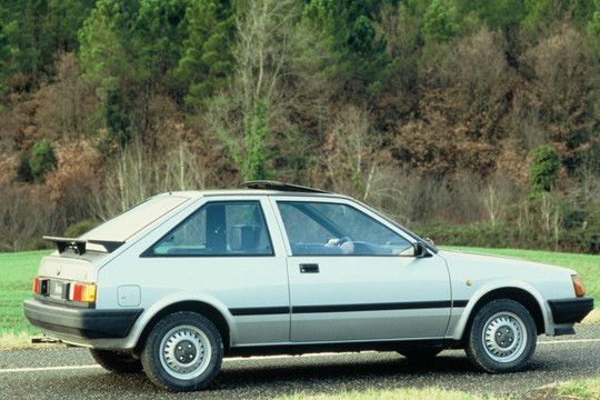 1983 führte eine Kooperation mit Alfa Romeo zur Produktion des ARNA (ein Akronym für Alfa Romeo Nissan Autoveicoli), dem allerdings kein großer Erfolg beschieden war. (Foto: Nissan)