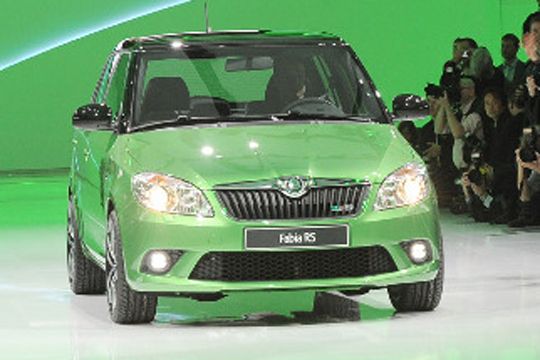 Auch der Automobilhersteller Skoda feiert in Genf die Weltpremiere eines neuen Modells: dem Fabia RS (Roomster Scout).  (Archiv: Vogel Business Media)