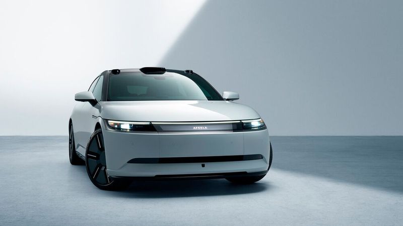 Zunächst wird der Afeela 1 in der Signature Edition zu haben sein, die sich unter anderem durch 21 Zoll große Räder auszeichnet. (Bild: SHM)