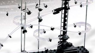 Die Murmel-Achterbahn Space Coaster macht immer wieder Spaß und fördert die Kreativität. (Bild: www.geschenkidee.de)