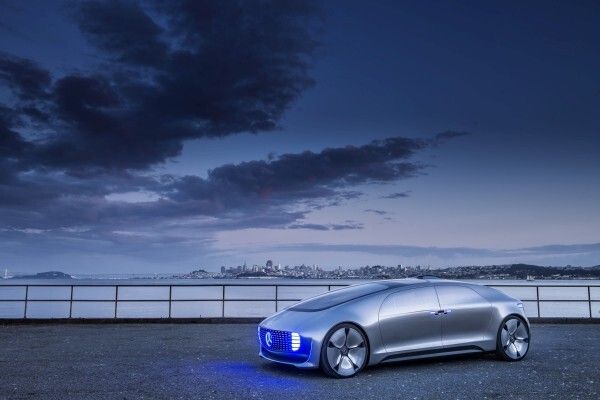 Mercedes-Benz F 015 Luxury in Motion in San Francisco (Mercedes-Benz)