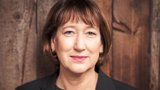 VDA-Präsidentin Hildegard Müller forderte auf dem 23. Mittelstandstag des Verbands bessere Standortbedingungen für mittelständische Unternehmen ein.(Bild:  VDA)