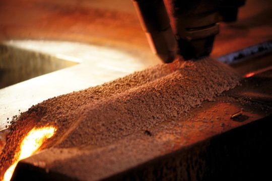 Anwendbar ist die Norm für die Arten der Schweißnahtvorbereitung zum Unterpulverschweißen mit einer Drahtelektrode (Prozess 121 nach ISO 4063) für Stahl. (Bild:  Oerlikon)