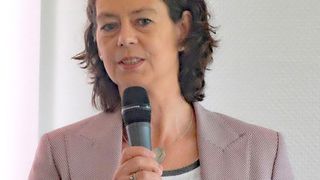 Nina Eskildsen (Präsidentin des Kfz-Gewerbes Schleswig-Holstein):  „Eigene Homepage und Facebook allein reichen als Antwort auf die digitale Welt nicht aus .“ (Zietz/»kfz-betrieb«)
