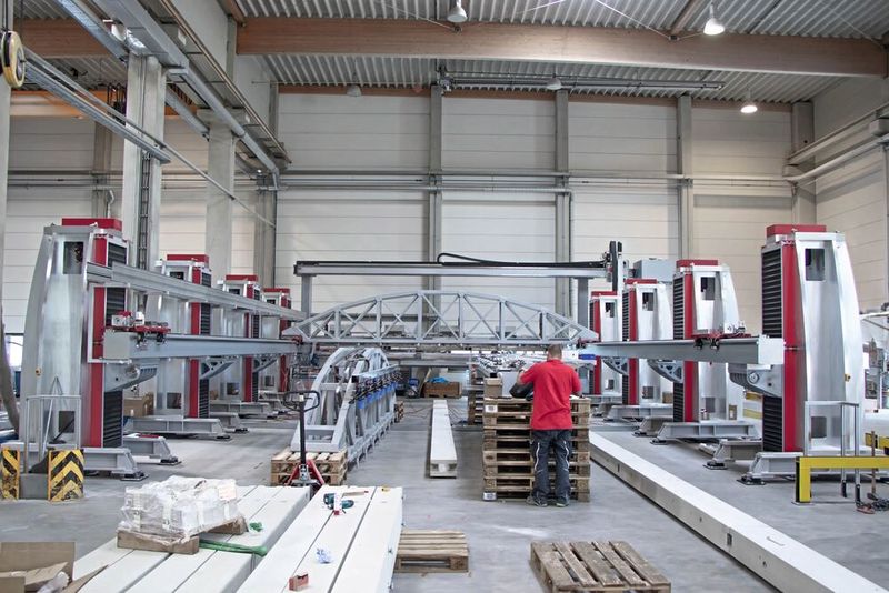 Montage der ersten VX9000 am Voxeljet Standort in Friedberg. (Bild: Voxeljet AG)