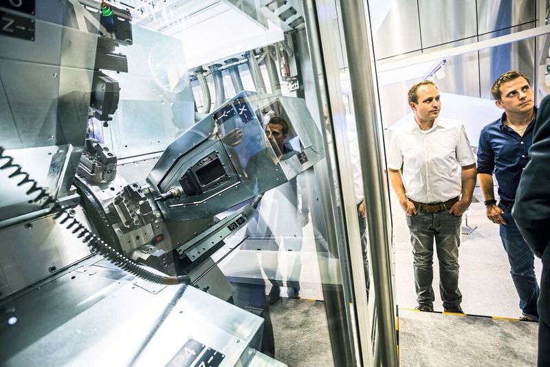 Für fünf Tage wird die AMB in Stuttgart zum Treffpunkt für Experten der spanabhebenden Metallbearbeitung werden. (Messe Stuttgart)