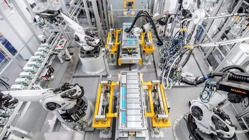 Die Auftragsbücher in der Robotik- und Automatisierungsbranche sind voll, doch die Unternehmen können sie nur langsam abarbeiten. Schuld daran sind die anhaltenden Probleme mit den Lieferketten.