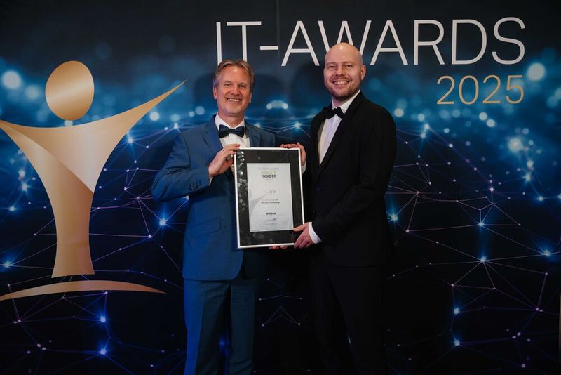 Heiko Gronwald und Dennis Peuser von adesso freuen sich zurecht: Sie sind die besten in der Kategorie „Big Data Consulting