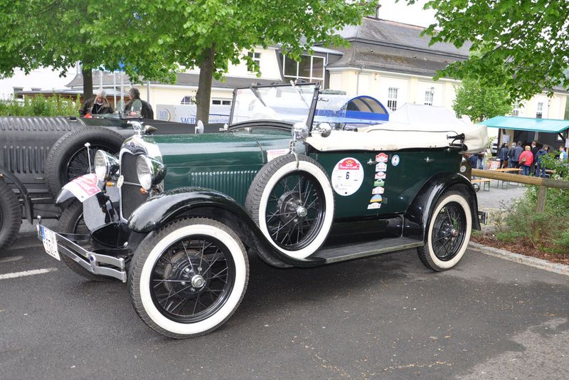 Zwei Jahre jünger, aus dem Jahr 1929, ist der Ford A Phaeton. (Foto: Grimm/Dominsky)