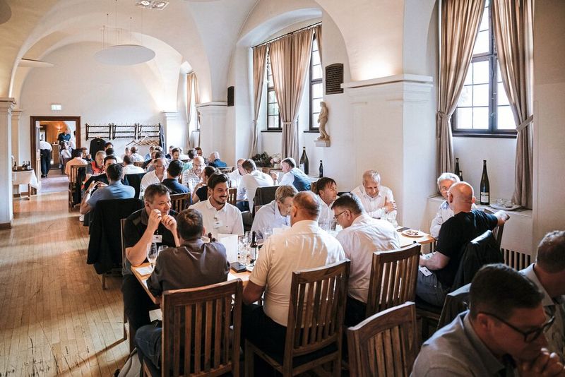 Impressionen der 4. Fachtagung „Mehr Effizienz im Presswerk“ am 15. Juni 2023 in Würzburg. (Bild: VCG/Stefan Bausewein)
