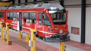 Bild 1: Hebeanlage für Bahnen. (Bild: Schildknecht)