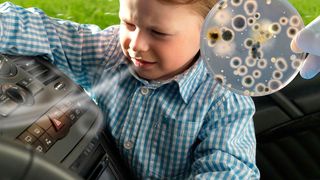 Klimaanlagen können die Atemluft  mit Pilzsporen und Bakterien belasten. (Tunap)