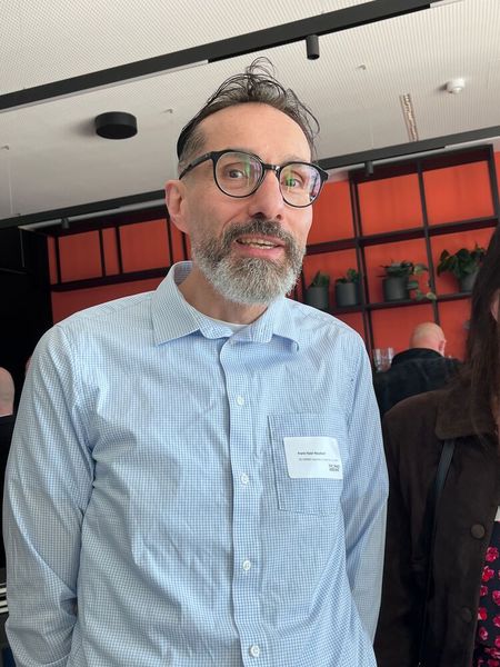 Abbildung 6: Frank Nasri-Roudsari, Business Development Manager beim Business-Partner TD Synnex, lobt die Thomas-Krenn AG für den Umgang mit Kunden und Partnern, der zu einer hohen Bindung führe. Das sorge für den Erfolg von Thomas-Krenn AG. (Bild: Vogel IT-Medien)