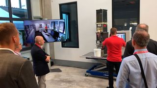 Eine Live-Schaltung in die Fernwartungszentrale hat neue Einblicke in den Service von Brabender Technologie gewährt (Bild: Brabender Technologie)