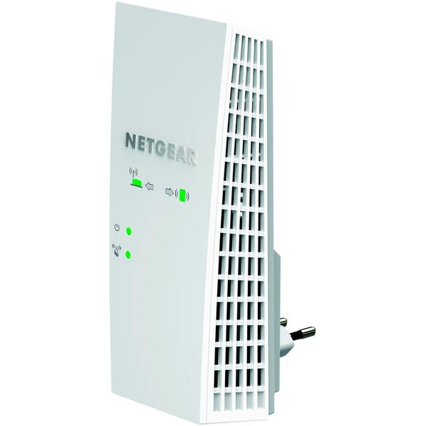 Der Nighthawk X4 AC2200 soll die WLAN-Reichweite um bis zu 930 Quadratmeter vergrößern. Außerdem ermögliche der Range Extender von Netgear simultane Datenströme zu mehreren Endgeräten mit Geschwindigkeiten von bis zu 2,2 Gbit/s.  (Netgear)