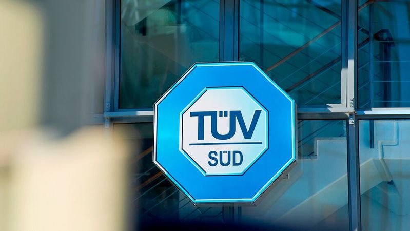 TÜV Süd prüft künftig auch KI-Systeme in Robotern mit Testdaten eines externen Partnerlabors.(Bild:  TÜV Süd)