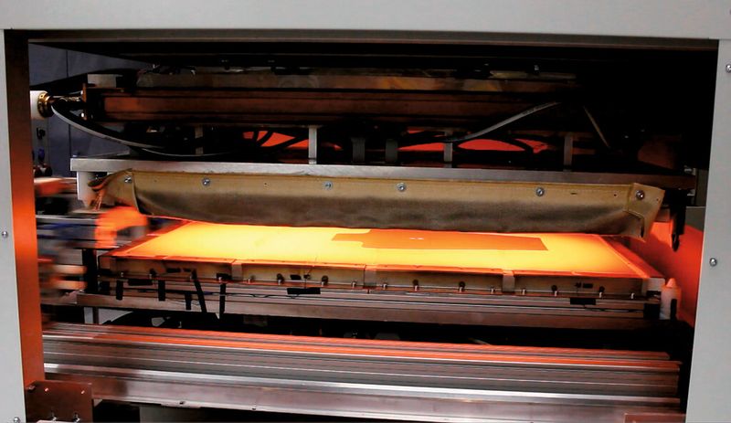 Die zweite Versuchsreihe mit dem Fokus Kontakterwärmung lief auf der Anlage bei Neue Materialien Bayreuth. (Bild: Neue Materialien Bayreuth)