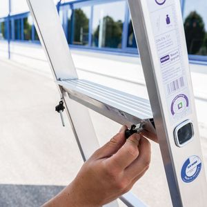 (Günzburger Steigtechnik)