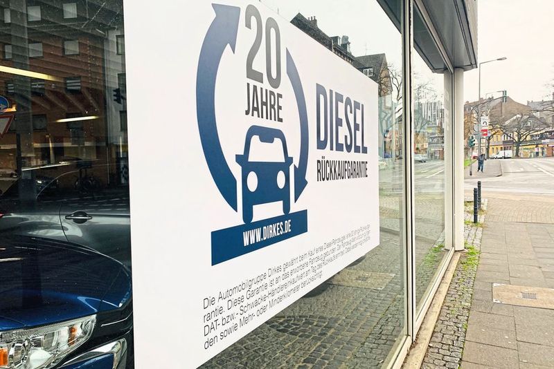 Sorgt für Sicherheit: 20-jährige Diesel-Garantie von Dirkes. (Dirkes Automobilgruppe)