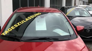 Knapp 24 Prozent aller Neuzulassungen in Deutschland im August waren Händler- und Werkszulassungen. (Bild: Seyerlein/»kfz-betrieb«)