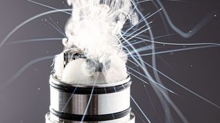 Selbstwicklerverdampfer bieten zwar das beste Aroma und viele Möglichkeiten für den Benutzer, verlangen der Zerspanung aber Höchstleistung ab. (Horn/Sauermann)