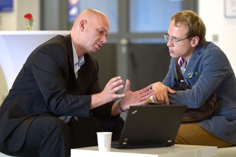 Eindrücke von der Werkstoffwoche Dresden 2015. (Bild: Werkstoffwoche Dresden)