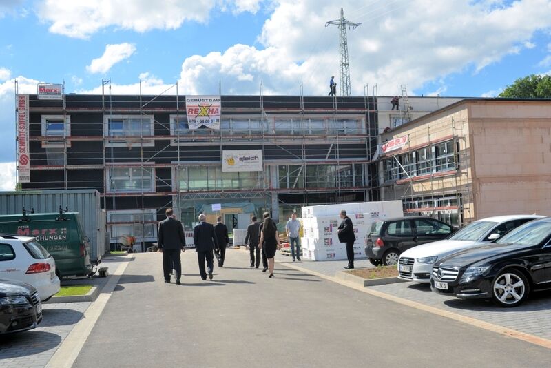 Das neue Verwaltungsgebäude in Rohrbach befindet sich noch im Rohbau. (IT-BUSINESS)